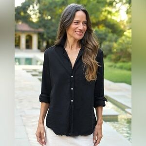 Frank & Eileen Black Button Down Shirt